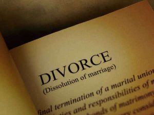 divorce lawyers 